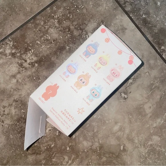 Pop Mart Labubu The Monsters Have a Seat HEHE Vinyl Plush Authenticated - Picture 13 of 15